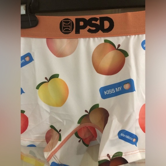 White peachy fruit print hot short shorts size Large brand‎ new - Picture 8 of 13